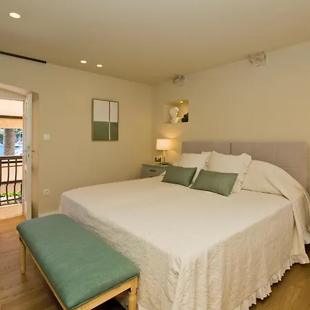Riva Yacht Apartamento Hvar Town